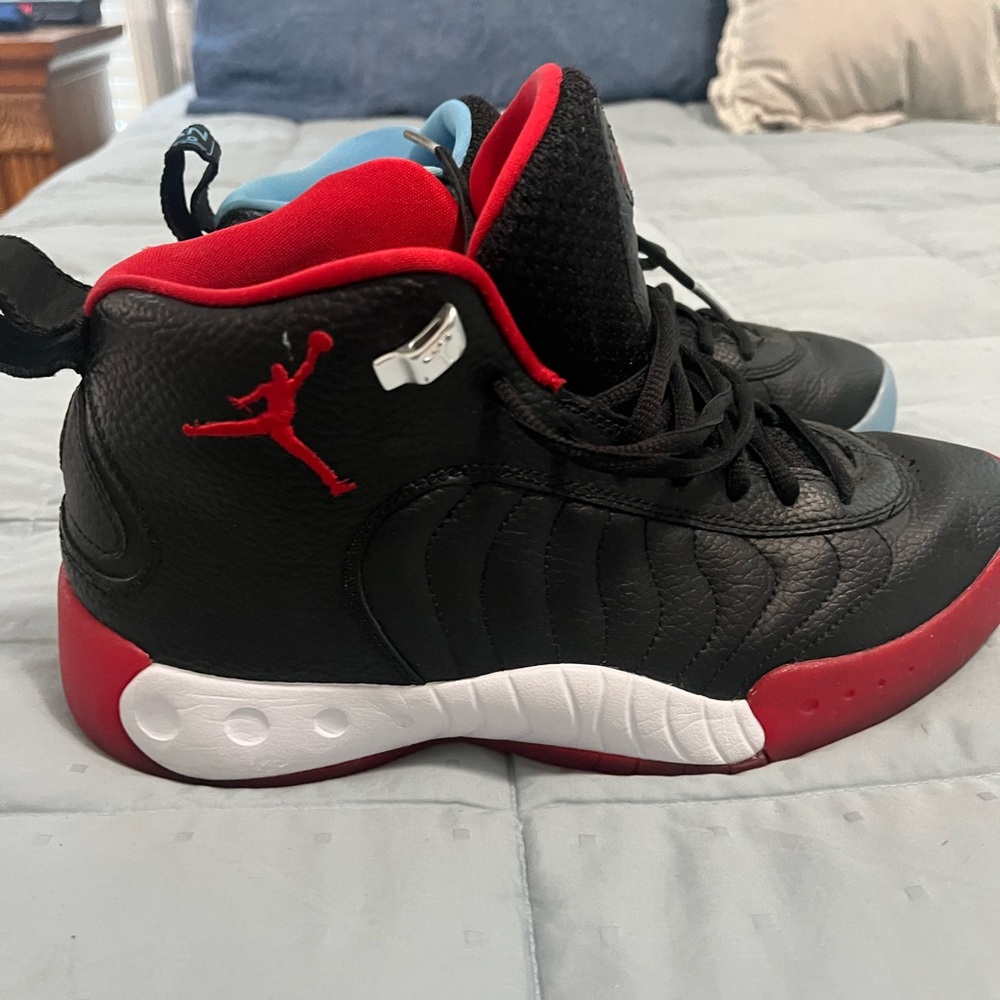 Jordan Jumpman Pro Men’s size 8.5 Excellent condition. - Picture 2 of 5